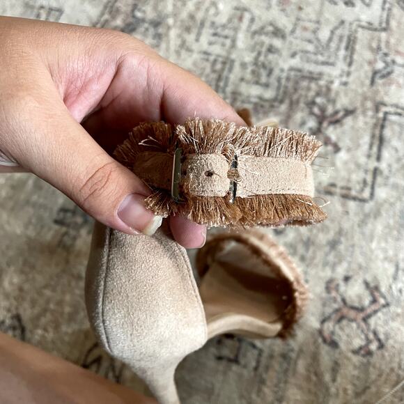 Tony Bianco REVOLVE Kimi Heel Blush Pink Kid Suede Fringe Women's Size 8 GUC - Picture 11 of 13